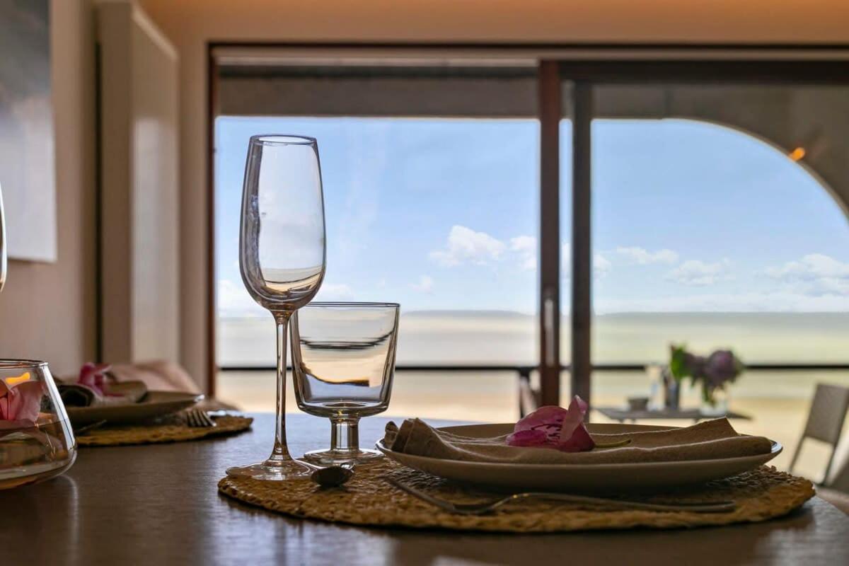 Huswell - Studio With Great Sea View On Terrace 크노케-하이스트 외부 사진
